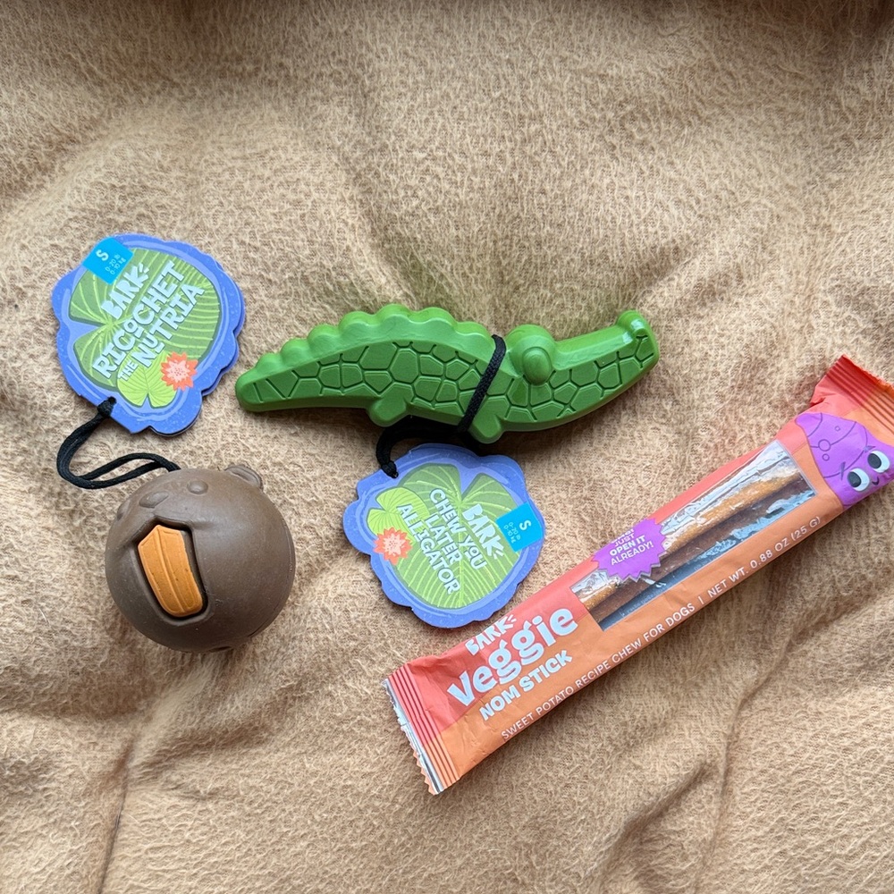 Bark Toys/Treat
